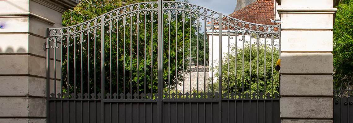 Wooden Swing Gate Repair in Port Melbourne, VIC